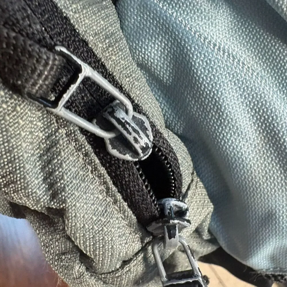 Eddie Bauer 8th 9th